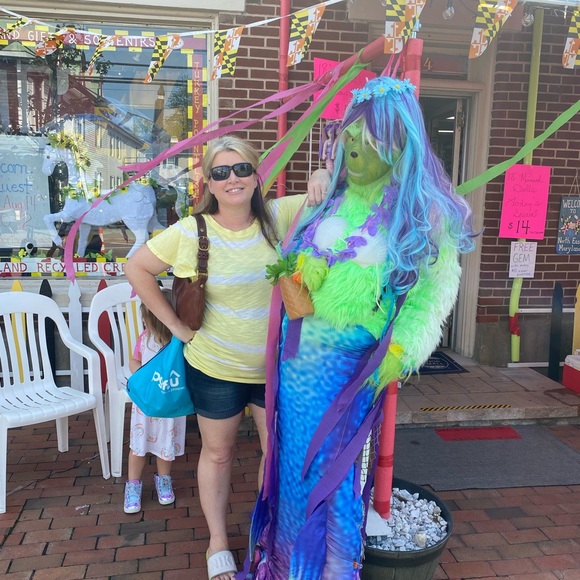 🎀Host Pick 🎀 Flutter Sleeve Maternity Top - Picture 3 of 4